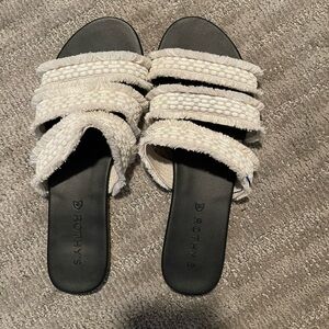 Rothy’s sandals 8.5.